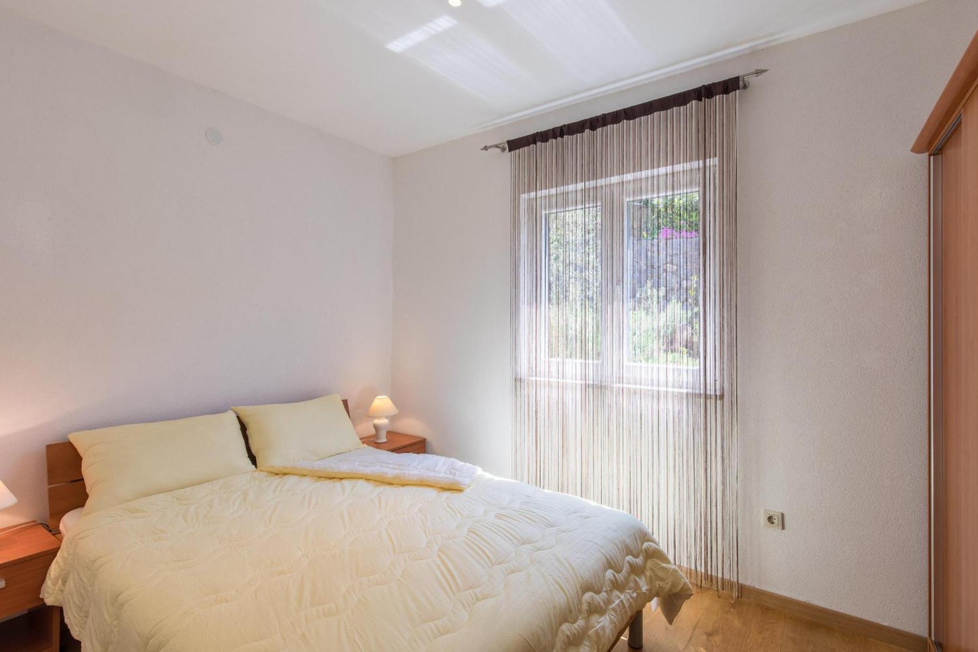 Holiday Home Ore Malinska Esterno foto